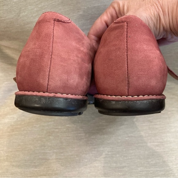 LAND’S END Sz 9B Suede  Mary Jane Style Rubber Sole Buckle Closure Sandals Shoes - Picture 10 of 10